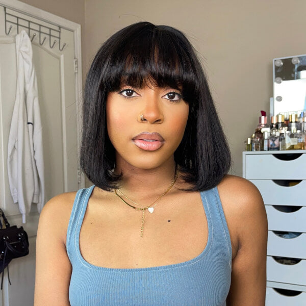 Realistic Yaki Bob Wig Straight Undetectable Lace Bob Wig With Bangs For Black Women